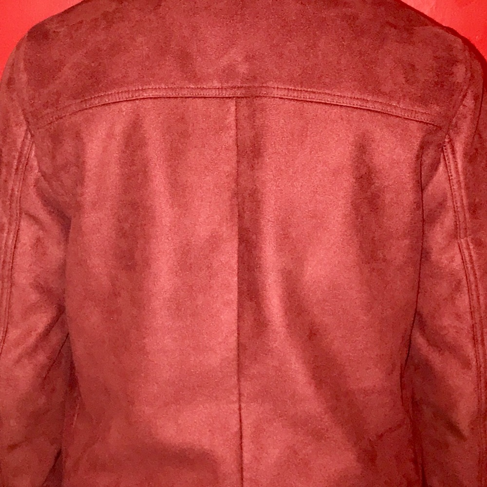 Red jacket - Picture 4 of 4